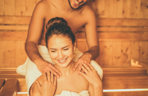 Revitalize Your Relationship: The Benefits of Massage Therapy for Couples