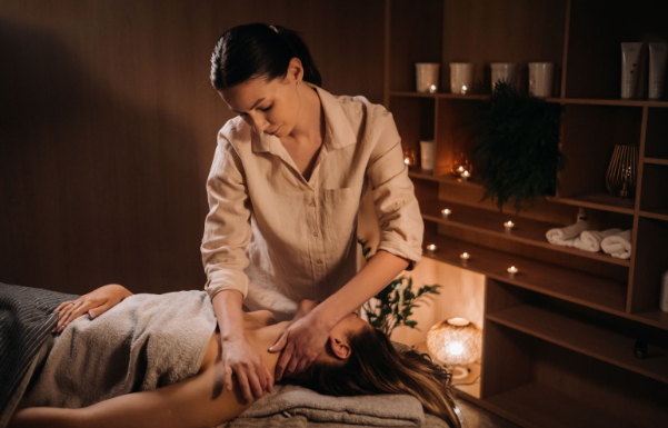 How Much Can a Massage Therapist Make Per Year with SeekingMassages?